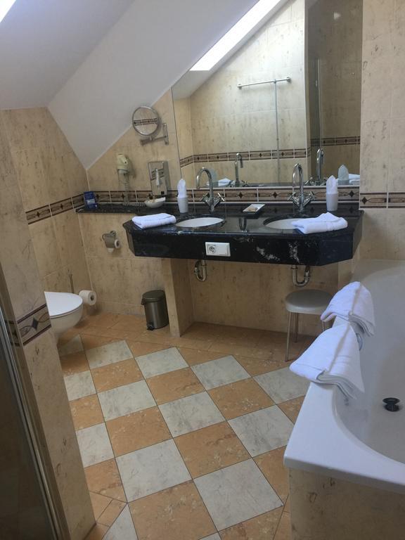 Strandhotel Deichgraf גראל-מוריץ מראה חיצוני תמונה